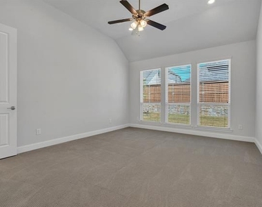 16128 Harris Hawk Street - Photo Thumbnail 18