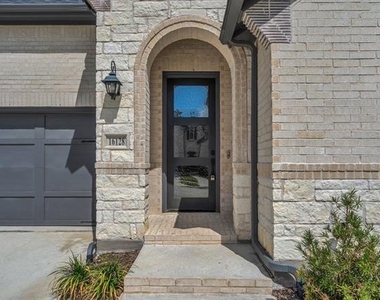 16128 Harris Hawk Street - Photo Thumbnail 3