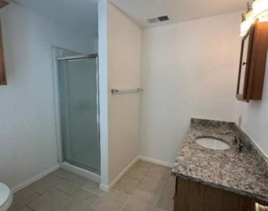 532 Oak Grove Lane - Photo Thumbnail 29