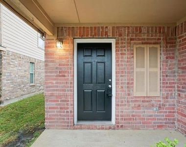 9120 Sun Haven Way - Photo Thumbnail 1