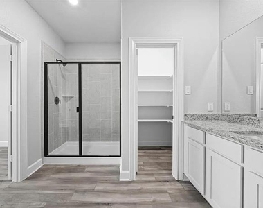 2032 Brentwood Drive - Photo Thumbnail 13