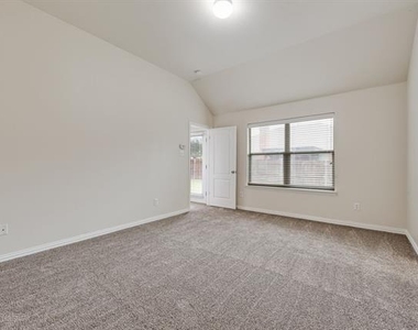 5037 Diamond Peak Court - Photo Thumbnail 16