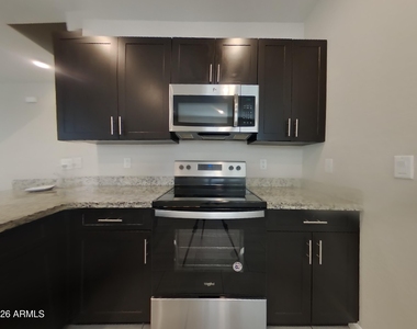 12581 W Via Dona Road - Photo Thumbnail 3