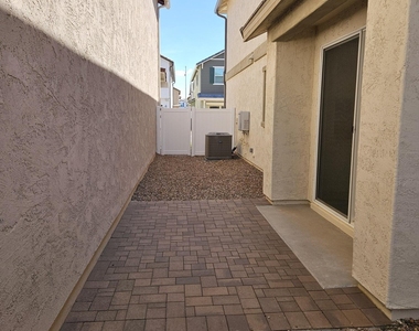 3357 S Primrose Avenue - Photo Thumbnail 43