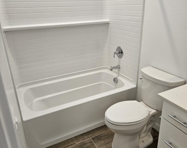 3357 S Primrose Avenue - Photo Thumbnail 31