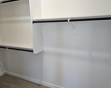 3357 S Primrose Avenue - Photo Thumbnail 20