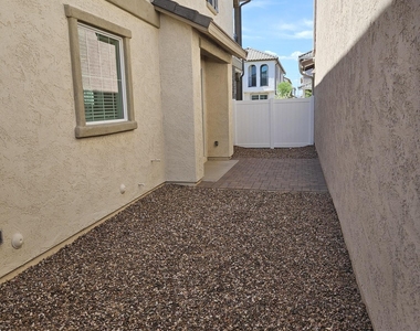3357 S Primrose Avenue - Photo Thumbnail 44
