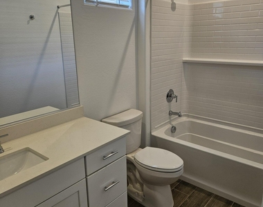 3357 S Primrose Avenue - Photo Thumbnail 38