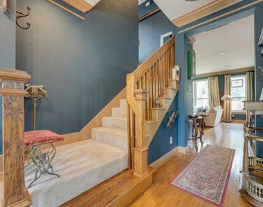 5429 Victor Street - Photo Thumbnail 13