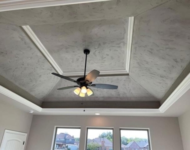 173 Crenshaw Court - Photo Thumbnail 13