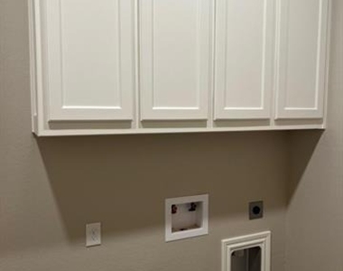 173 Crenshaw Court - Photo Thumbnail 10