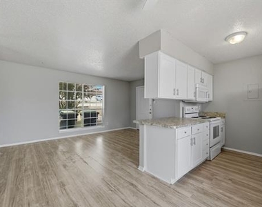 1605 Mary K Lane - Photo Thumbnail 7