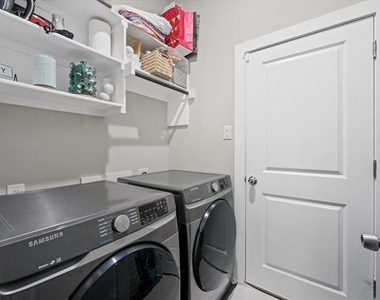 4520 Garrison Avenue - Photo Thumbnail 6