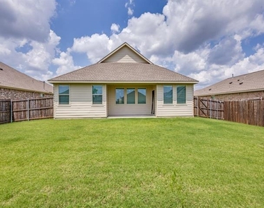 1601 Madison Drive - Photo Thumbnail 19