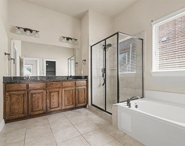 604 Darby Lane - Photo Thumbnail 29