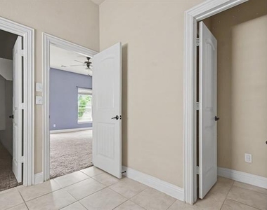 604 Darby Lane - Photo Thumbnail 25