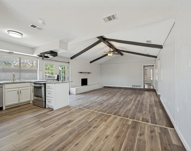 7501 Bermejo Road - Photo Thumbnail 4