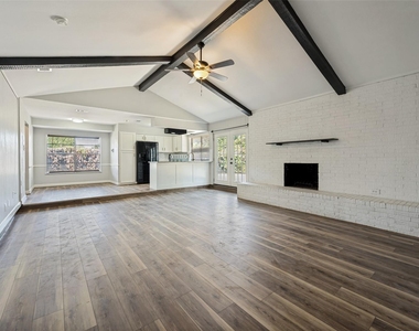 7501 Bermejo Road - Photo Thumbnail 2