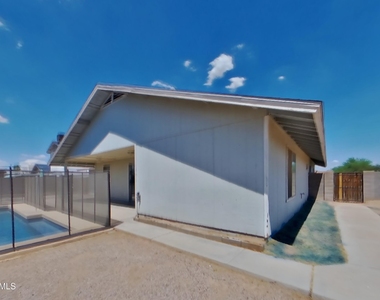 3018 S Standage Street - Photo Thumbnail 14