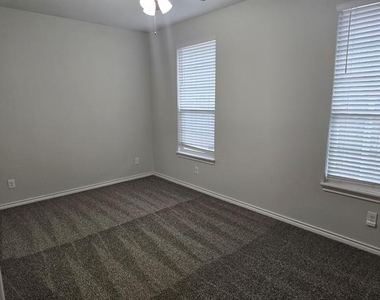 8083 County Road 436 - Photo Thumbnail 9