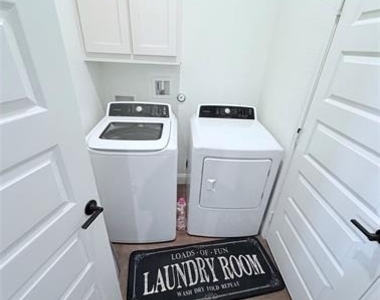 516 William Court - Photo Thumbnail 18