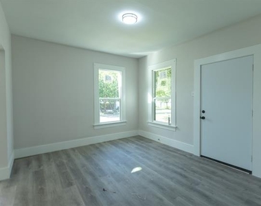 1702 Ethel Avenue - Photo Thumbnail 8