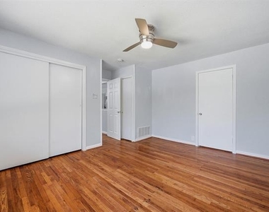 101 Lakewood Lane - Photo Thumbnail 14