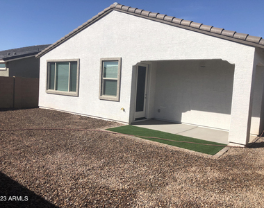 12617 W Kaler Drive - Photo Thumbnail 26