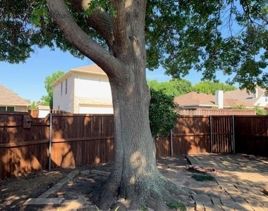 8209 Bells Street - Photo Thumbnail 21