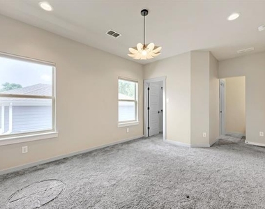 1806 Tucker Street - Photo Thumbnail 17