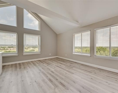 1803 Old Oak - Photo Thumbnail 9
