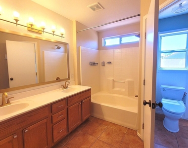 9205 W Villa Rita Drive - Photo Thumbnail 16