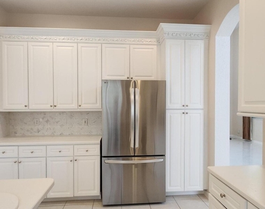 11206 Maritime Court - Photo Thumbnail 4