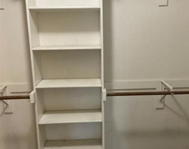 1001 Stockton Drive - Photo Thumbnail 19