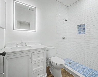 39606 N Prairie Lane - Photo Thumbnail 4