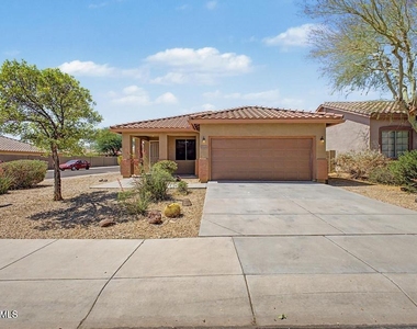 39606 N Prairie Lane - Photo Thumbnail 6