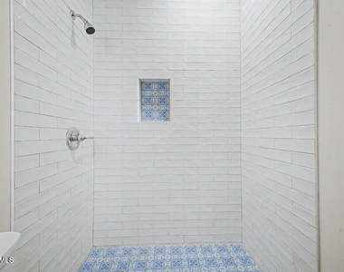 39606 N Prairie Lane - Photo Thumbnail 24