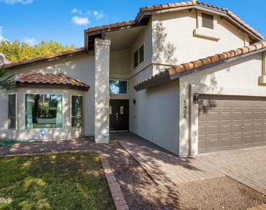 5408 E Kelton Lane - Photo Thumbnail 63