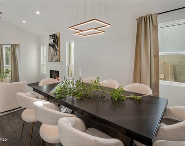 5408 E Kelton Lane - Photo Thumbnail 7