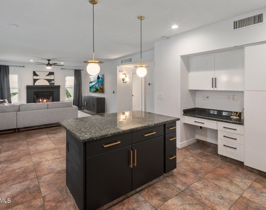 5408 E Kelton Lane - Photo Thumbnail 44