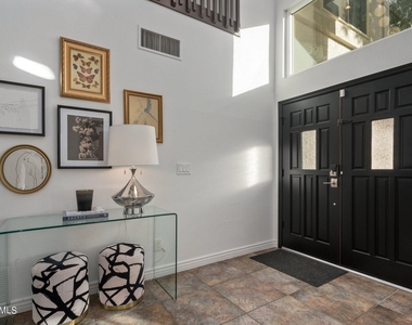 5408 E Kelton Lane - Photo Thumbnail 8