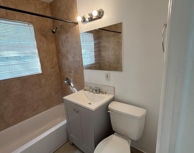 1139 Nw 9th Avenue - Photo Thumbnail 18