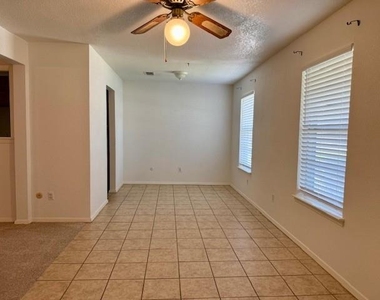 3820 Sagebrush Road - Photo Thumbnail 2