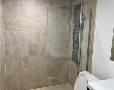 4337 Sw 49th Street - Photo Thumbnail 7