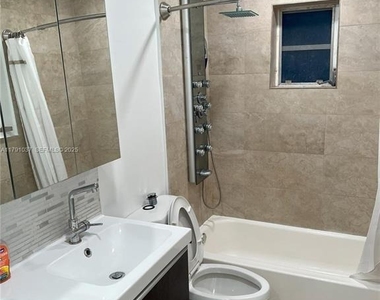 4337 Sw 49th Street - Photo Thumbnail 14