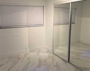 4337 Sw 49th Street - Photo Thumbnail 11
