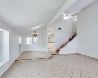 6 Tanager Court - Photo Thumbnail 2