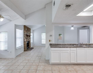 6 Tanager Court - Photo Thumbnail 7