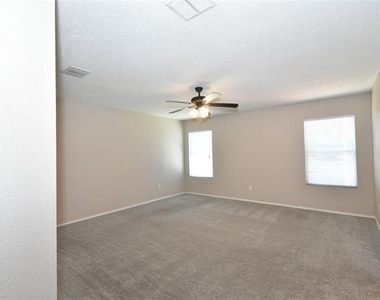1130 Seneca Drive - Photo Thumbnail 19