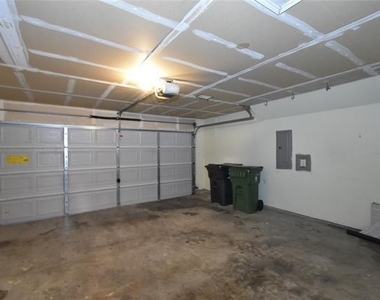 1130 Seneca Drive - Photo Thumbnail 27